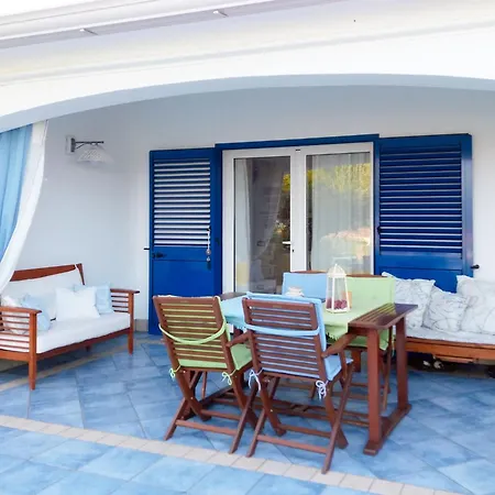 Сasa de vacaciones Holiday Enzo - Bud201 By Interhome Budoni